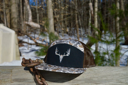 Whitetail Co. | Old Camo Skull | 7 Panel