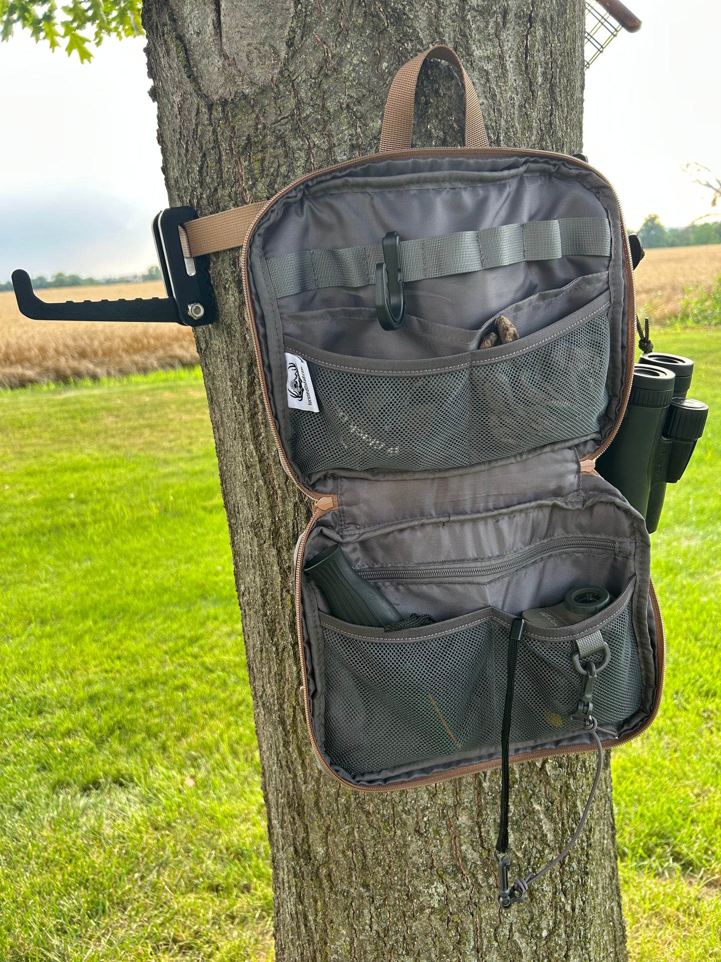 The Hunt Hanger - In-Tree Gear Hanger for Saddle Hunting and Treestand Hunting